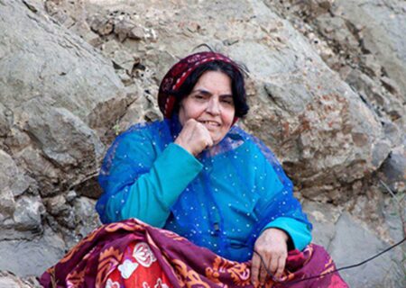 ساخت مستند زن آوازه خوان قشقایی
