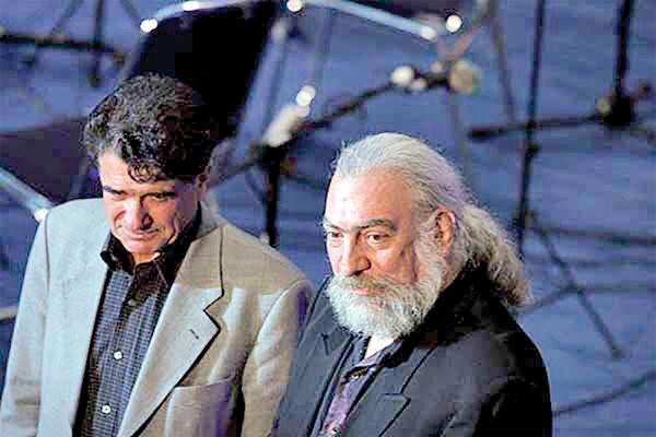 دفاع جانانه از استاد شجریان