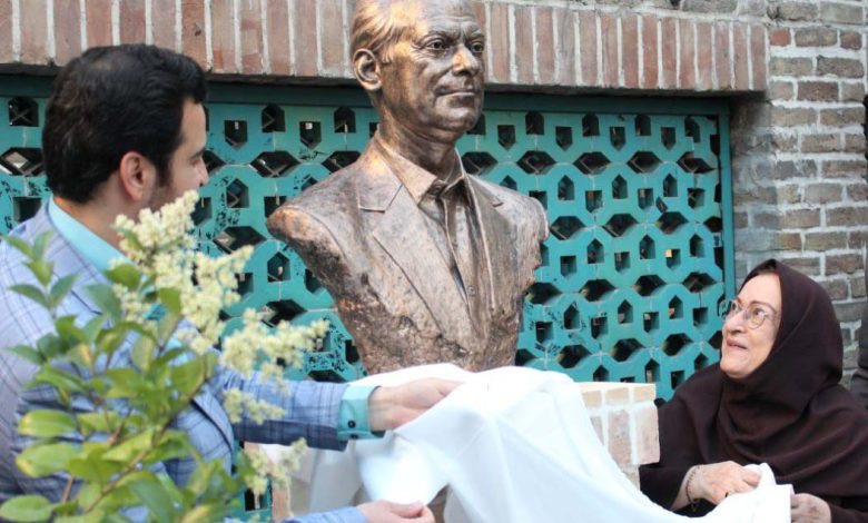 پوستر اولین جشنواره ملی ادبی دکتر محمد معین