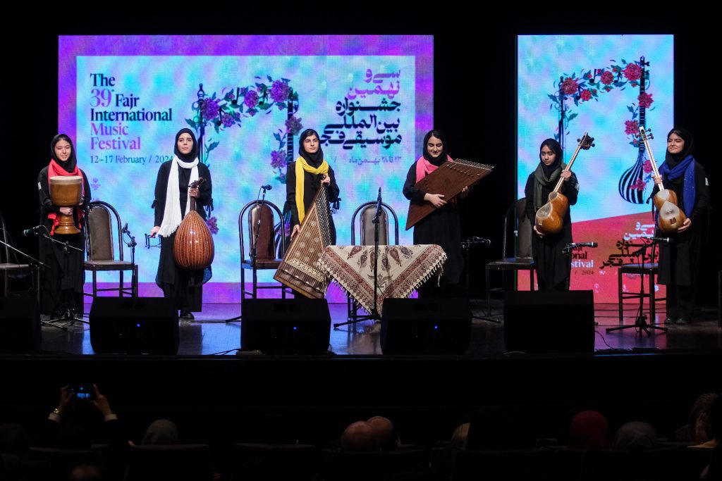 شب درخشش هنرستان موسیقی دختران تهران