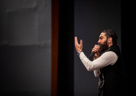 اجرای علی زند وکیلی در سی و نهمین جشنواره بین المللی موسیقی فجر