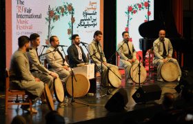 اجرای منصور مرادی در سی و نهمین جشنواره بین المللی موسیقی فجر