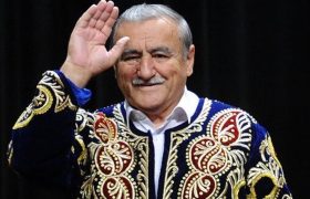 یادی از ستاره تابناک موسیقی تاجیکستان با «شاه پناهم بده» و «دور مشو»